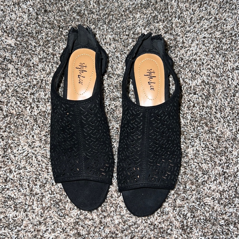 Life stride Black heels